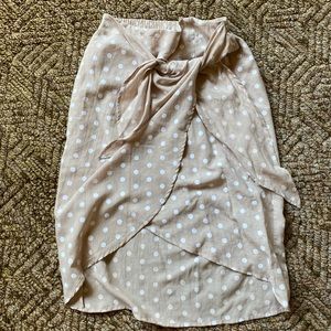 Below knee fitted skirt